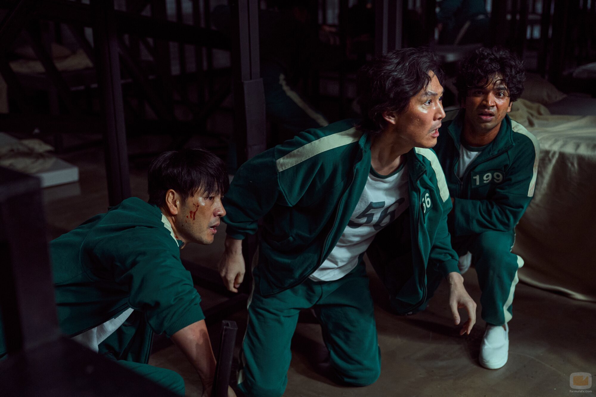 Park Hae-soo, Lee Jung-jae y Anupam Tripathi en 'El juego del calamar'