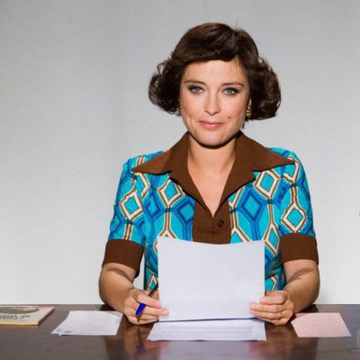 Helena Resano vestida a la moda de finales de los 70