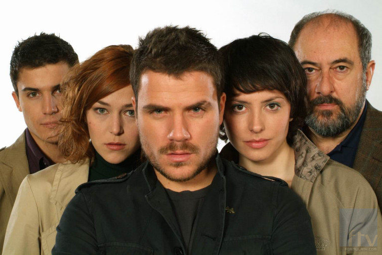 Imagen promocional del reparto de 'Cuenta atrás'