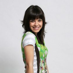 Leonor Martín (Cova en la ficción) posa en una promo de 'Física o Química'