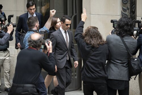 Greg y Kendall en la tercera temporada de 'Succession'