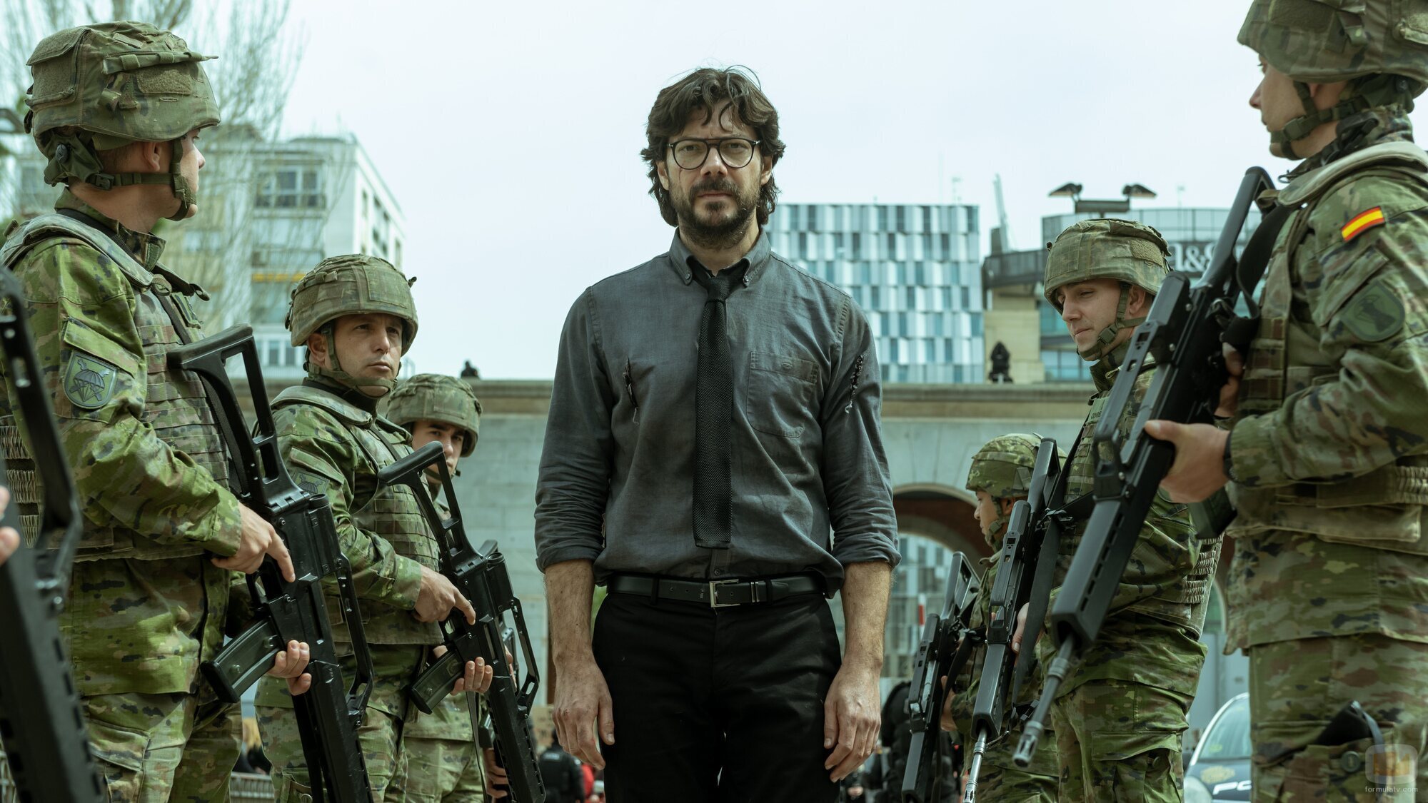 El Profesor, ante el Banco de España en 'La Casa de Papel'