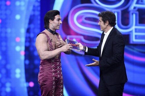 Rasel gana la Gala 1 de 'Tu cara me suena 9'