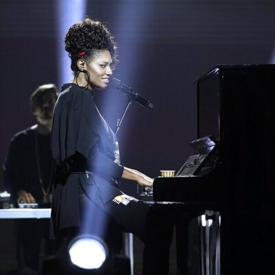 Nia Correia imita a Alicia Keys en la Gala 1 de 'Tu cara me suena 9'