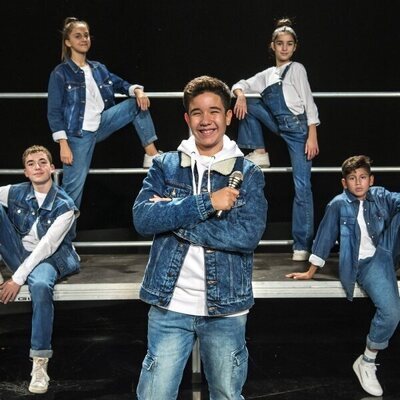 Los bailarines que acompañan a Levi Díaz en Eurovisión Junior 2021