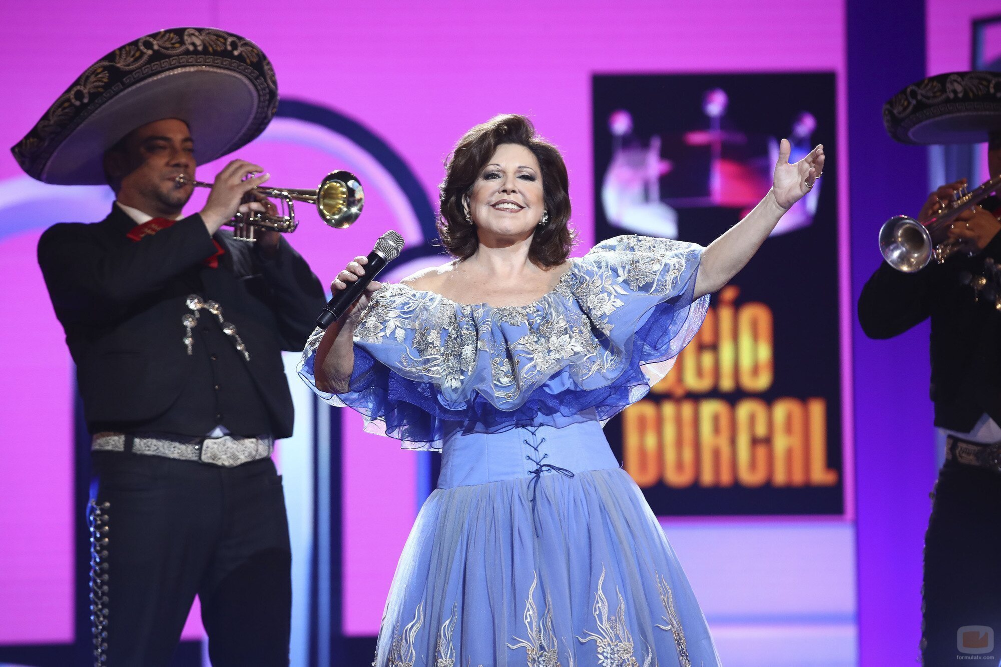 Loles León imita a Rocío Durcal en la Gala 3 de 'Tu cara me suena 9'