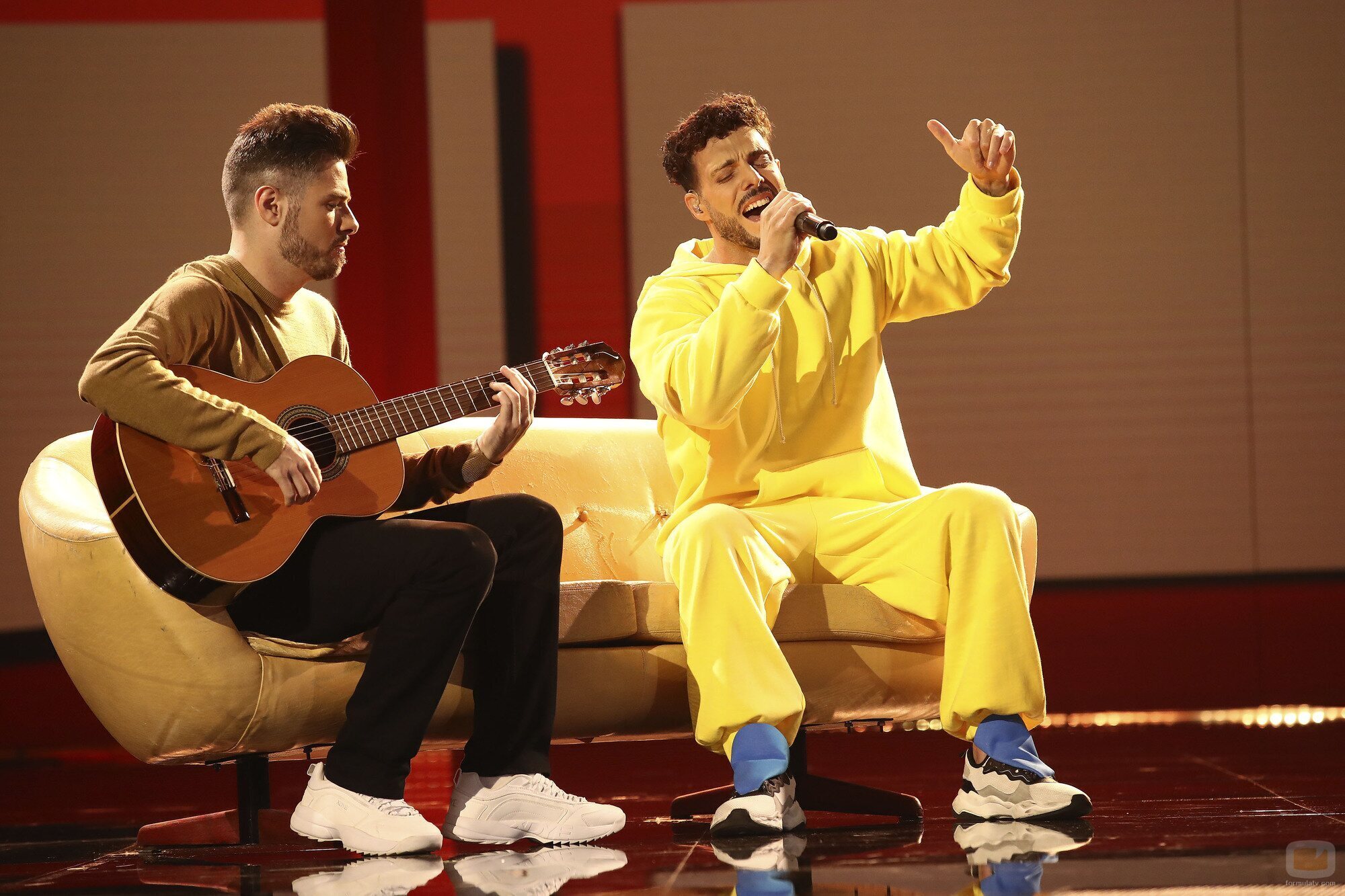 Rasel imita a C. Tangana en la Gala 3 de 'Tu cara me suena 9'