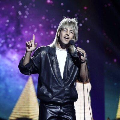 Agoney imita a Limahl en la Gala 3 de 'Tu cara me suena 9'