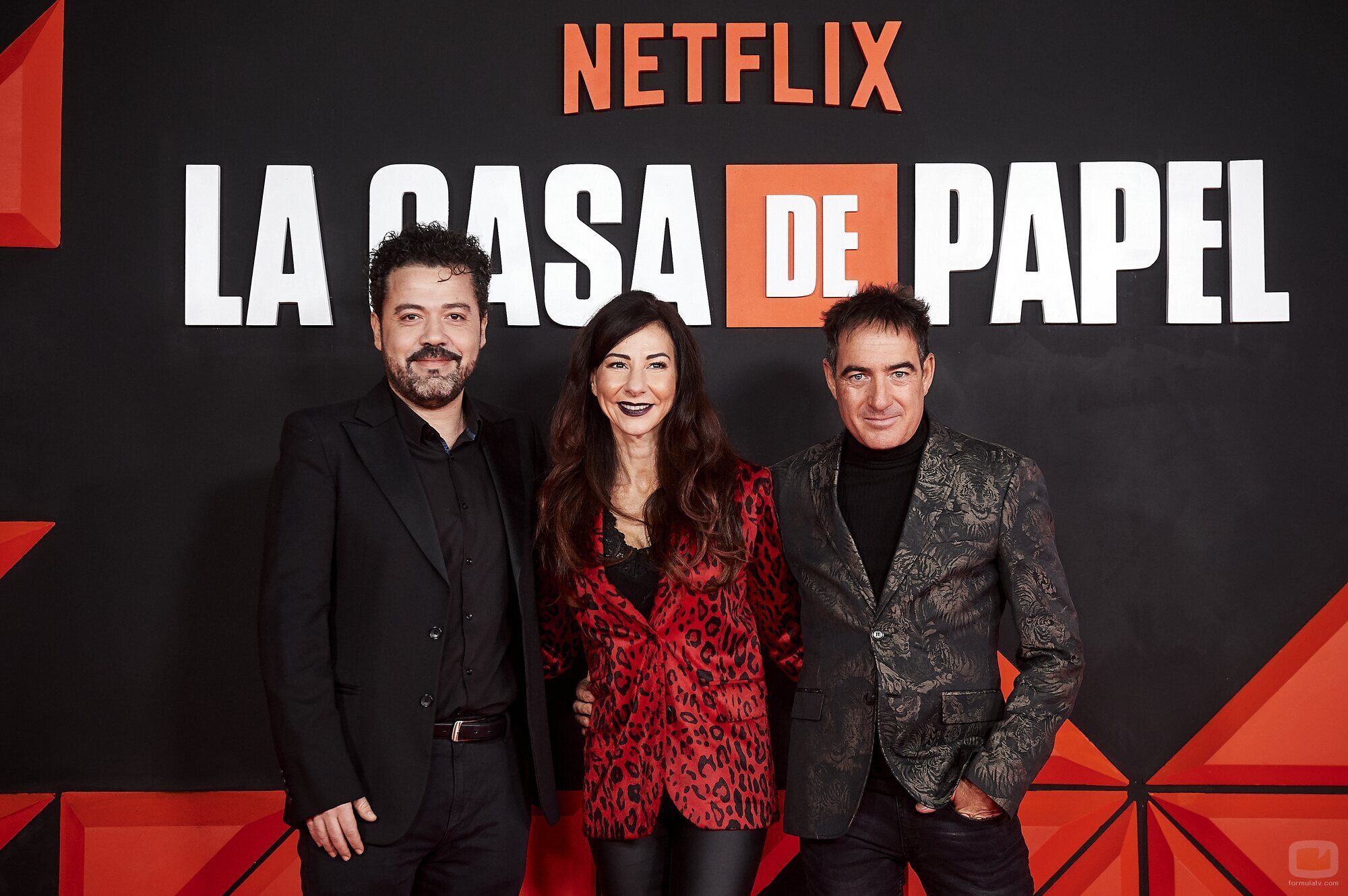 Jesús Colmenar, Esther Martínez Lobato y Álex Pina, en el evento final de 'La Casa de Papel'