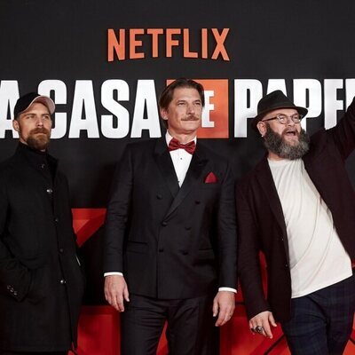 José Manuel Poga, Luka Peros y Darko Peric, en el evento final de 'La Casa de Papel'