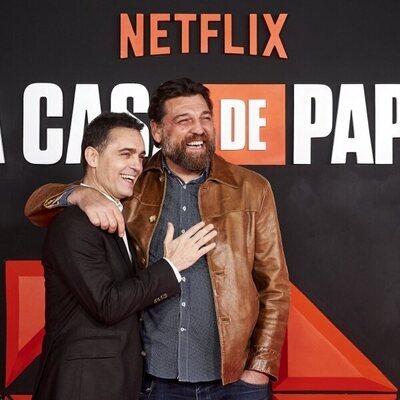 Pedro Alonso y Hovik Keuchkerian, en la presentación del final de 'La Casa de Papel'