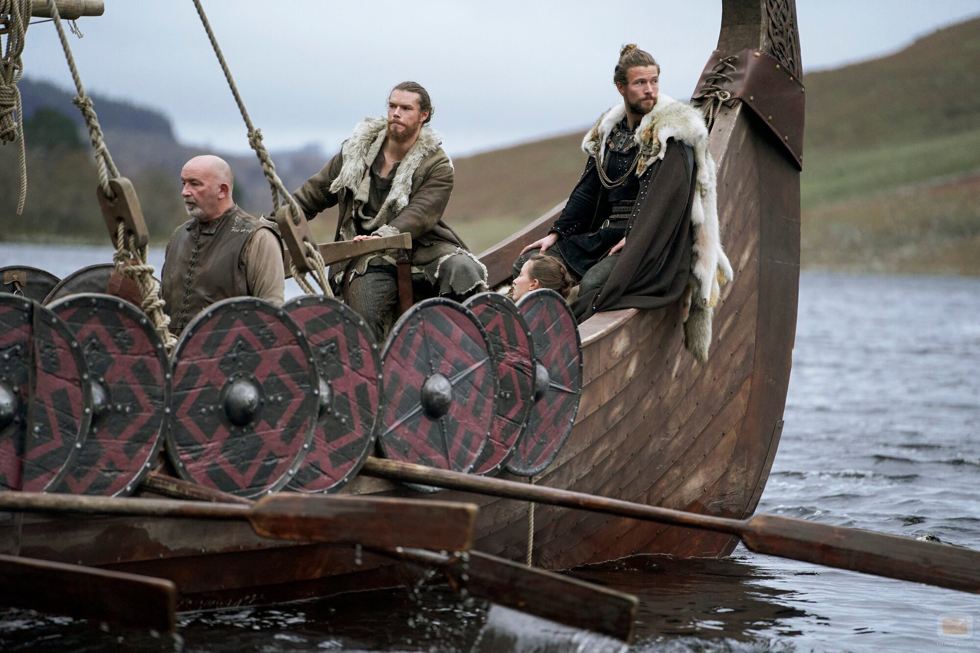 Sam Corlett y Leo Suter en 'Vikings: Valhalla'