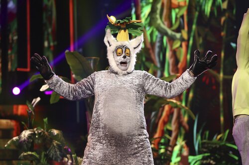 David Fernández imita al Rey Julien de "Madagascar" en la gala 5 de 'Tu cara me suena 9'