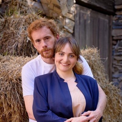 Daniel Pérez Prada y Helena Lanza en la tercera temporada de 'El pueblo'