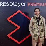 Carlos Alcaide, frente a la prensa en la alfombra roja de Atresplayer Premium
