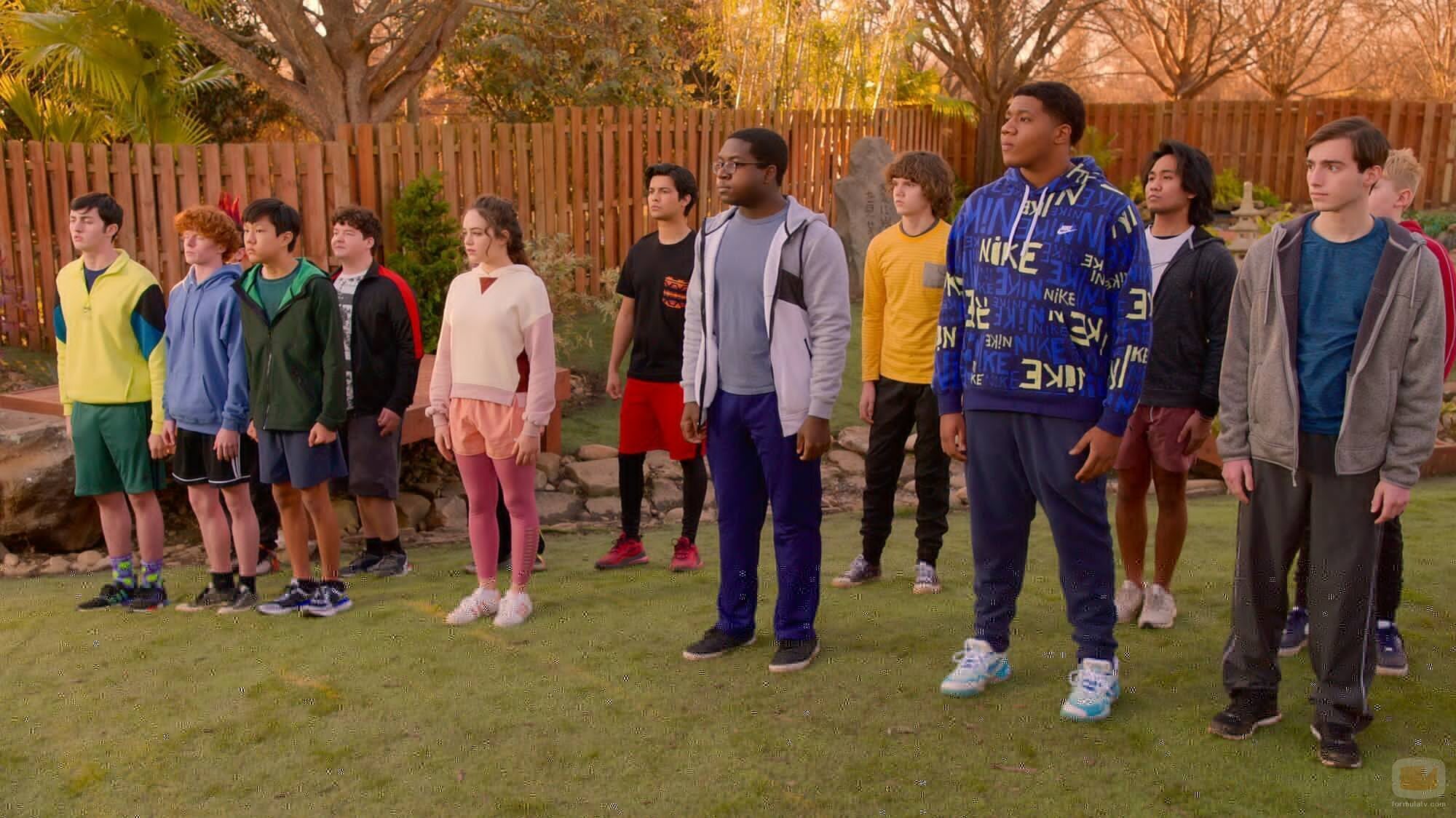 Los jóvenes karatekas en la cuarta temporada de 'Cobra Kai'