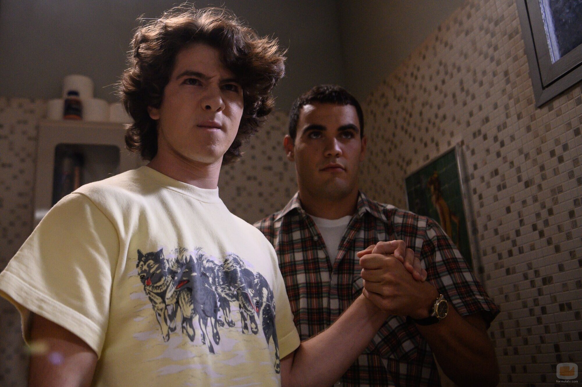 Álvaro Díaz y Jordi Garreta en la temporada 22 de 'Cuéntame'