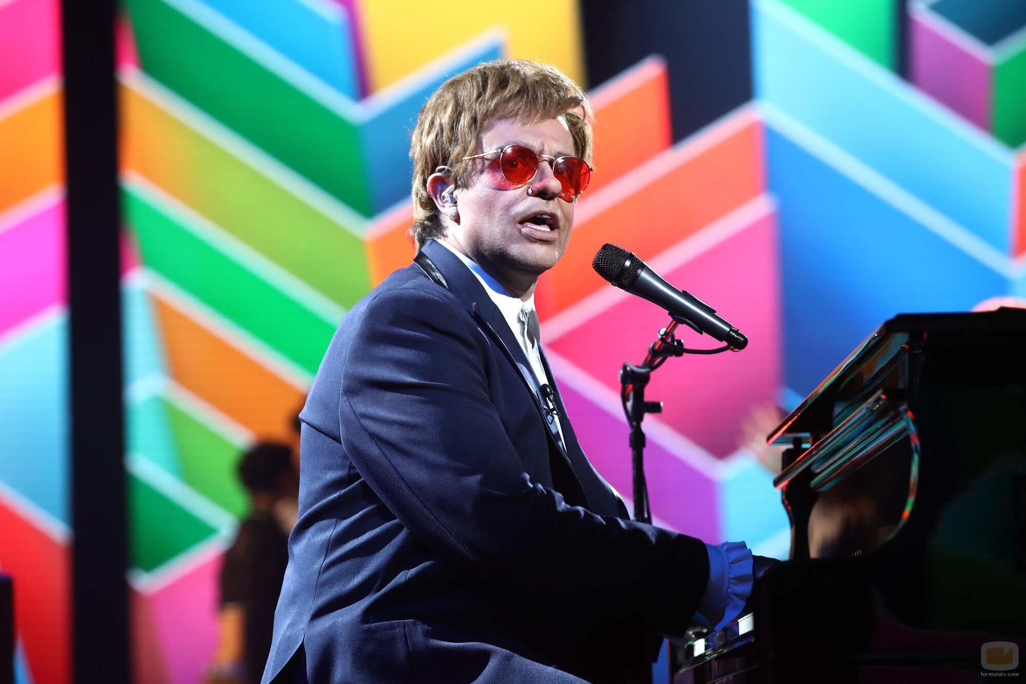 Manu Guix imita a Elton John en la gala 11 de 'Tu cara me suena 9'