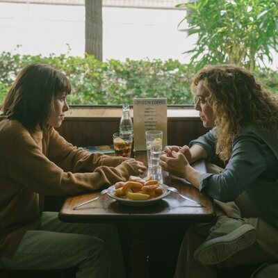 Alba Planas y Marta Hazas en 'Días mejores'
