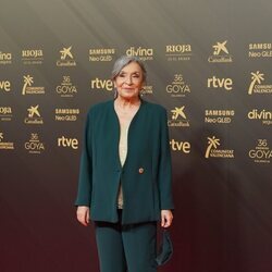 Petra Martínez posa en la alfombra roja de los Goya 2022