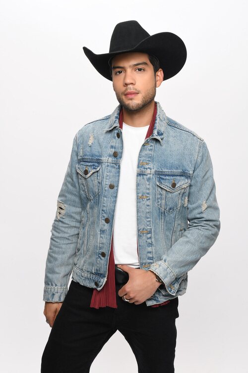 Jerónimo Cantillo como Andrés Reyes en 'Pasión de gavilanes 2'