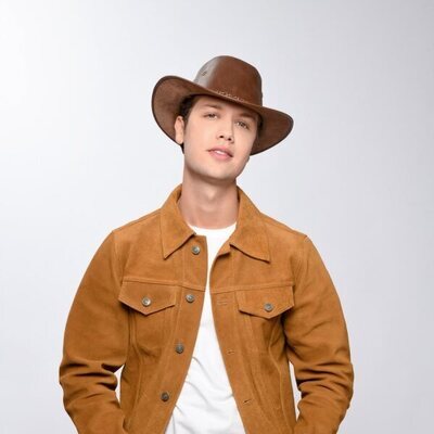 Juan Manuel Restrepo como León Reyes en 'Pasión de gavilanes 2'