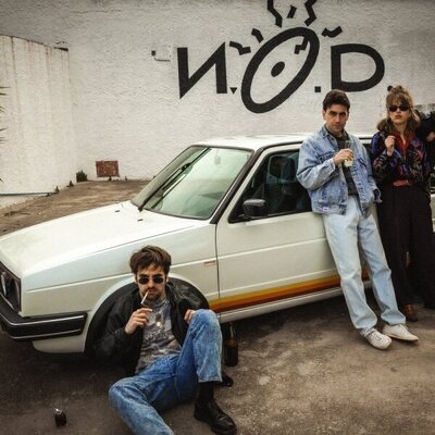 Ricardo Gómez, Àlex Monner, Elisabet Casanovas y Claudia Salas ruedan 'La Ruta'
