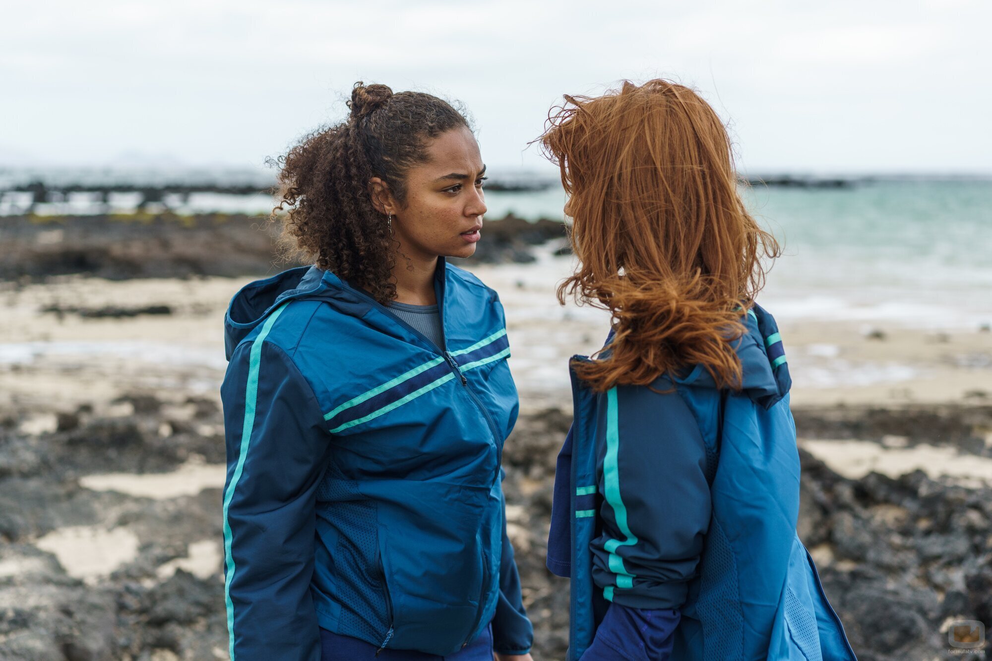 Berta Vázquez e Irene Dev en 'Bienvenidos a Edén'