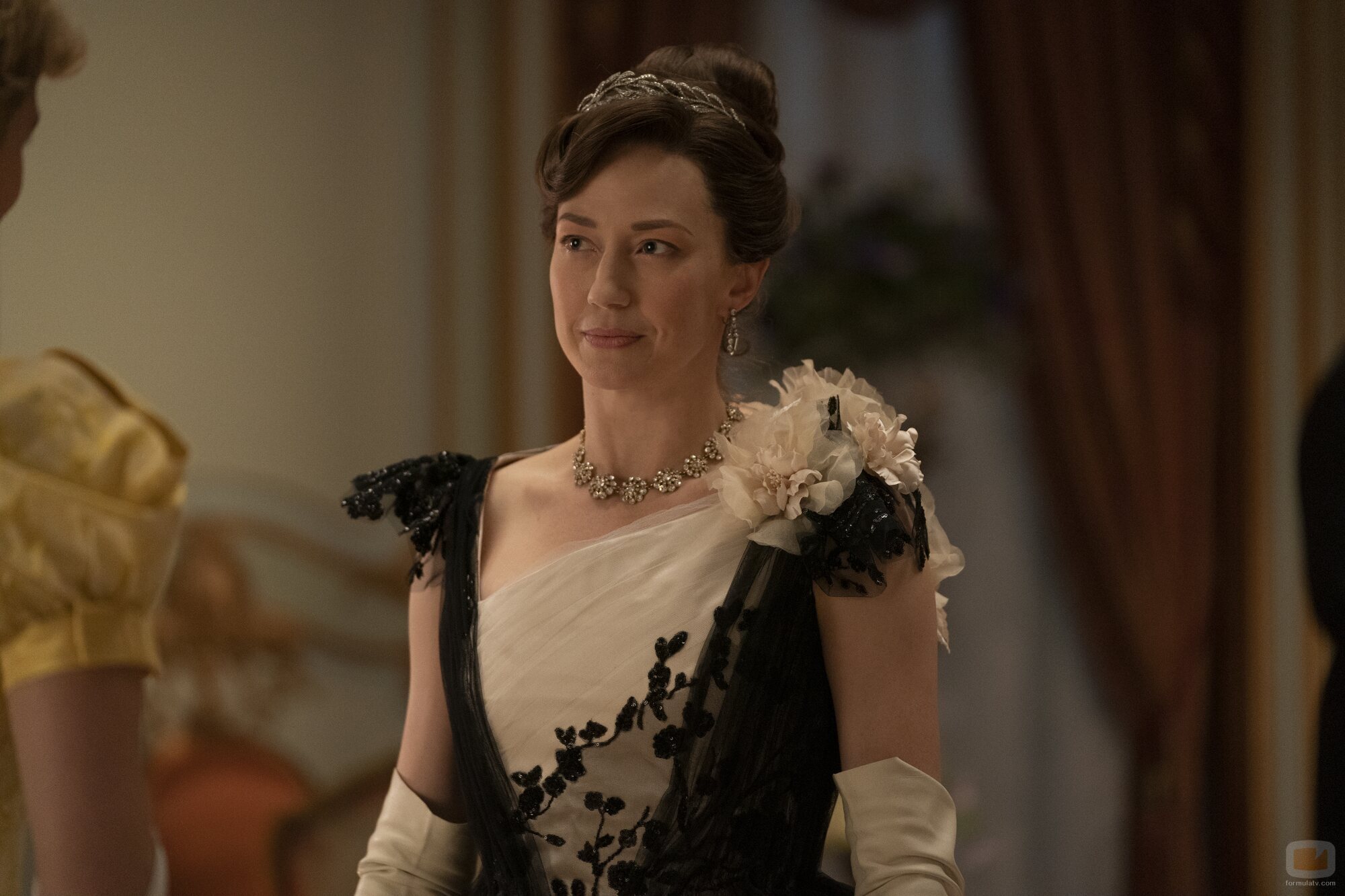 Carrie Coon es Bertha Russell