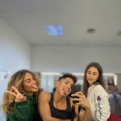 Los bailarines de Chanel durante la grabación de "SloMo"