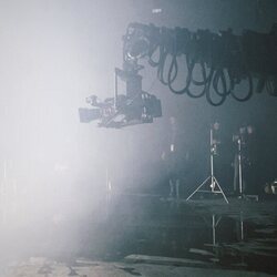 Plató del videoclip de "SloMo", la canción de Chanel