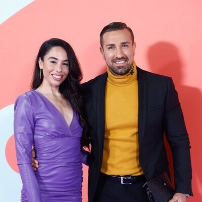 Rafa Mora y su novia Macarena Millán en "Mujeres cantan a Rocío Jurado"