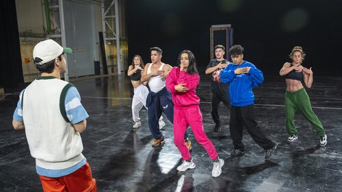 Chanel y su elenco de baile ensayan para Eurovisión 2022