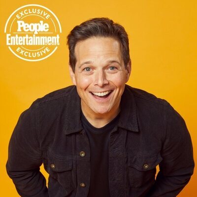 Scott Wolf, protagonista de 'Cinco en familia' en la '90s con