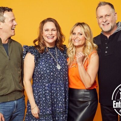 Dave Coulier, Andrea Barber, Candace Cameron y Scott Weinger en la '90s Con
