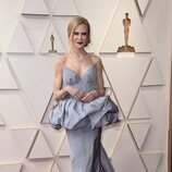 Nicole Kidman posa en la alfombra roja de los Oscar 2022