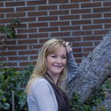 María Esteve posa en una foto promocional de 'Doctor Mateo'