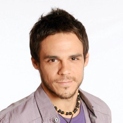 Bart Santana es Roque en 'FoQ'