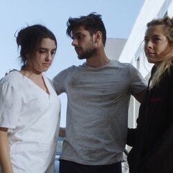 Nuria Herrero, Álvaro Rico y Belén Écija en la cuarta temporada de 'Madres. Amor y vida'
