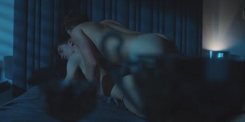 Iván y Patrick, en una ardiente secuencia de sexo de 'Élite 5'