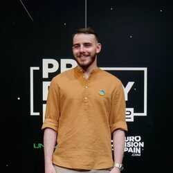 Krysrtian Ochman visita la Preparty 2022 de Madrid