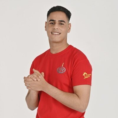 Anuar Beno posa como concursante de 'Supervivientes 2022'