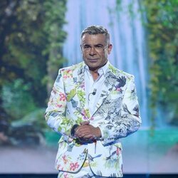 Jorge Javier Vázquez posa en la Gala 1 de 'Supervivientes 2022'