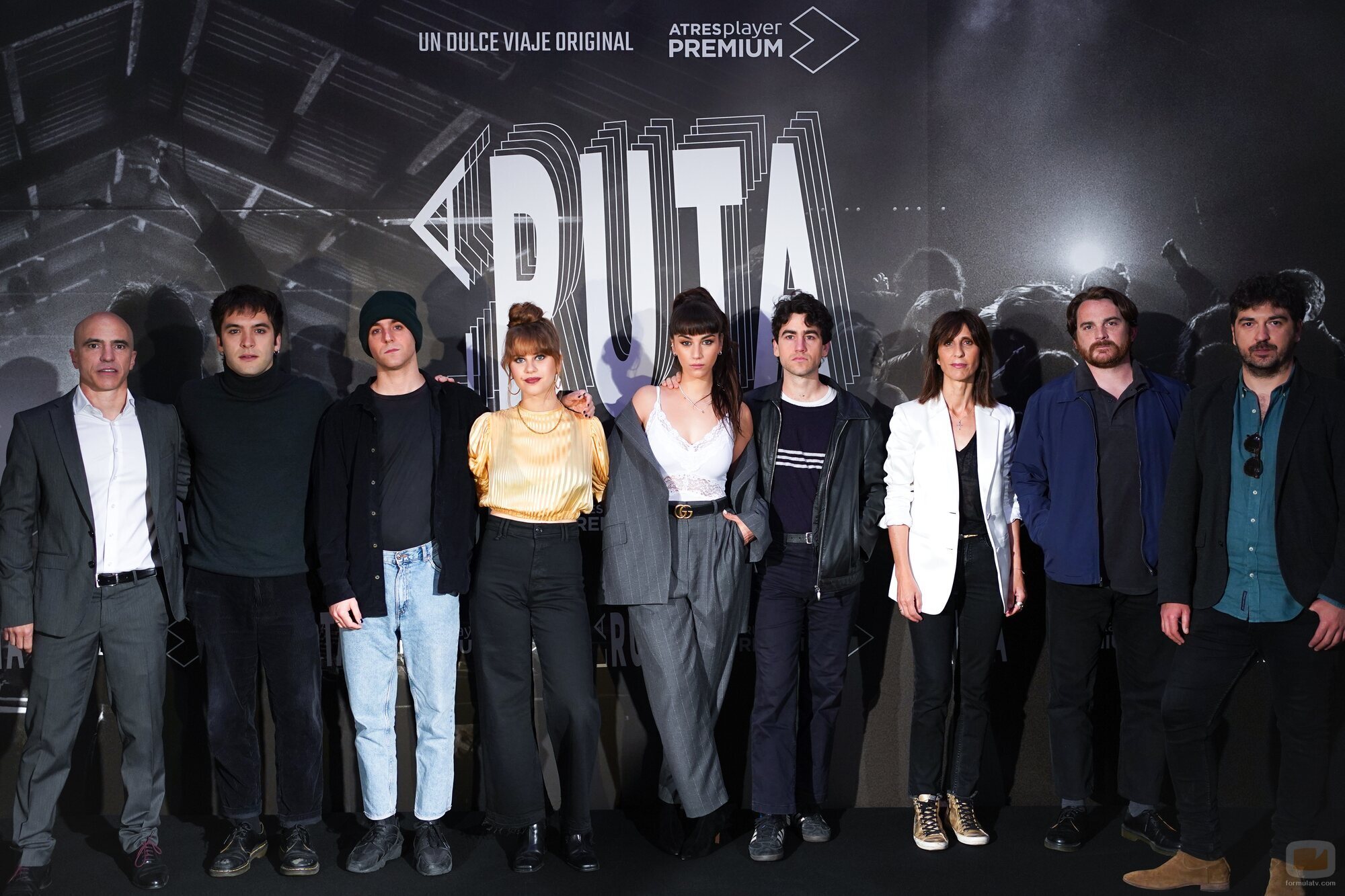 El equipo de 'La Ruta' posa en la presentación