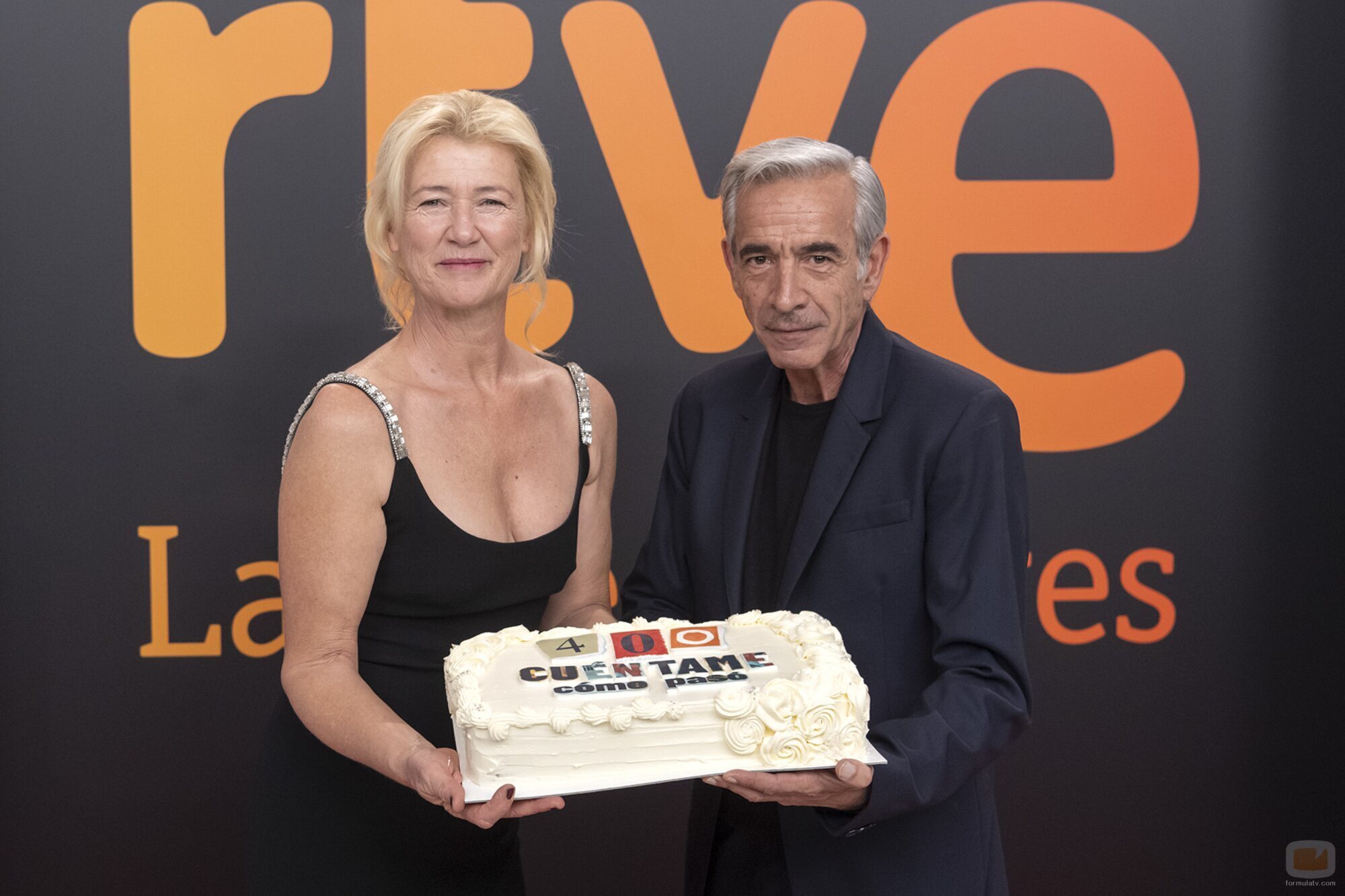 Ana Duato e Imanol Arias celebran los 400 capítulos de 'Cuéntame'