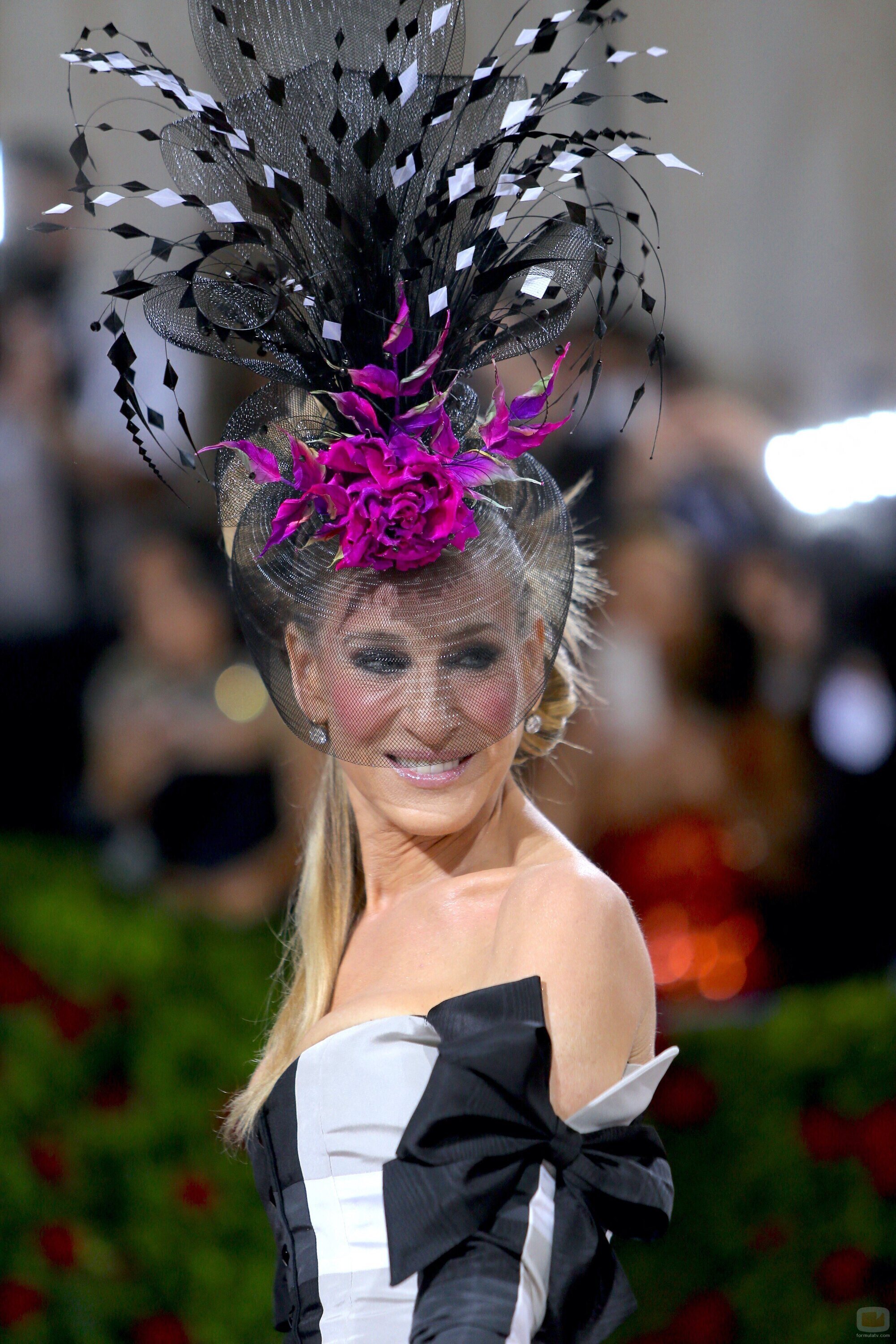 Sarah Jessica Parker y su imponente tocado, en la MET Gala 2022