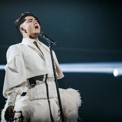 Sheldon Riley, representante de Australia, en la Semifinal 2 de Eurovisión 2022