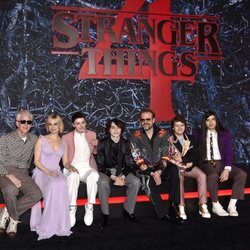 El reparto de 'Stranger Things 4' en la première
