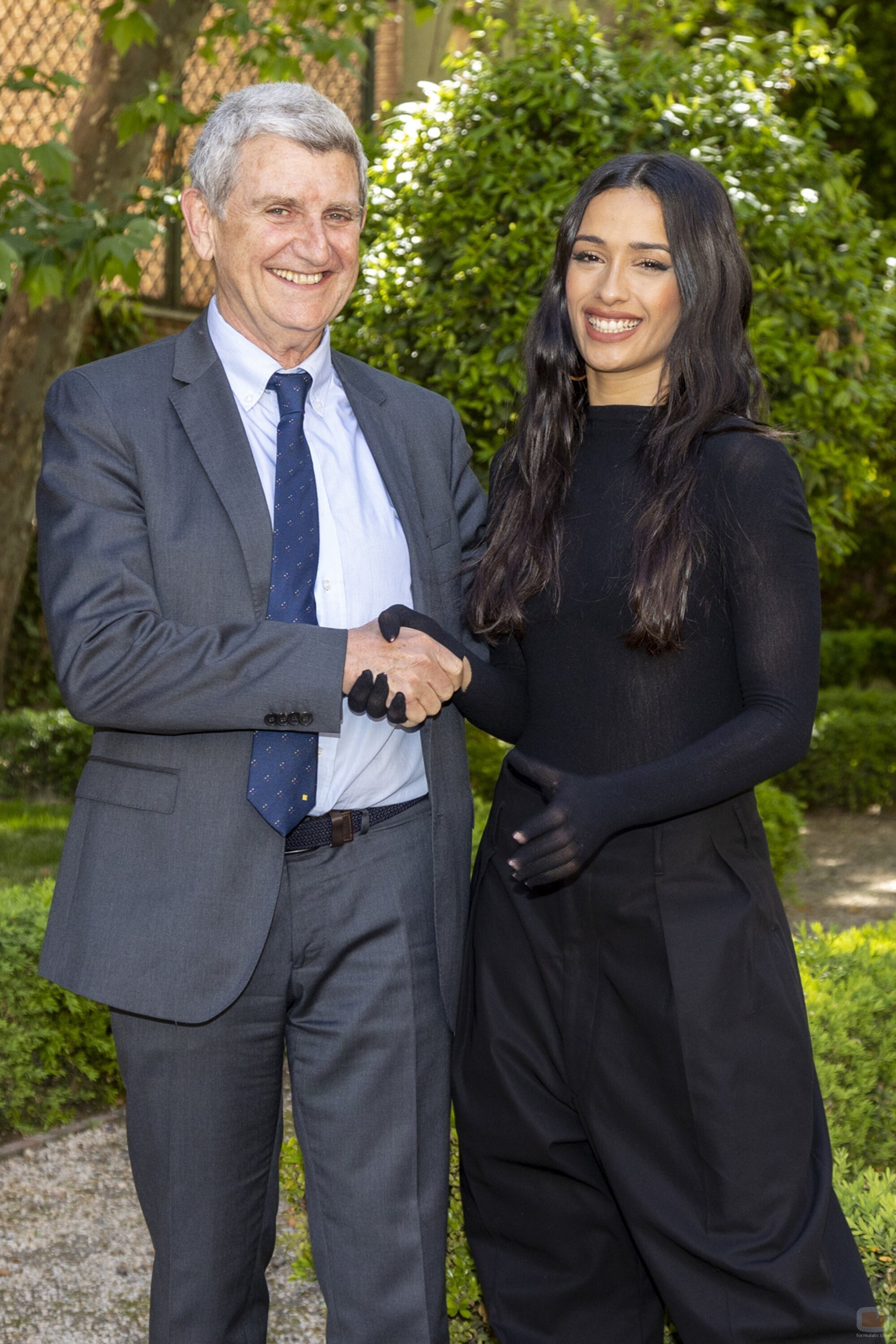 José Manuel Pérez Tornero y Chanel tras la rueda de prensa de Eurovisión 2022