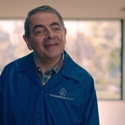 Rowan Atkinson es Trevor